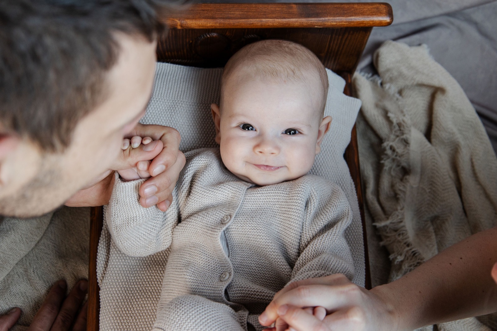 Babybauch-Shooting — werdende Mutter